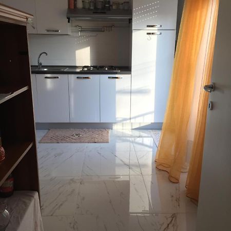 Camere in appartamento condiviso, vista sulla città Udine Exterior foto