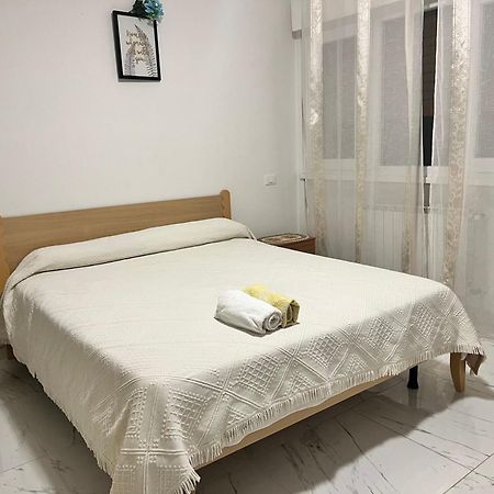 Camere in appartamento condiviso, vista sulla città Udine Exterior foto