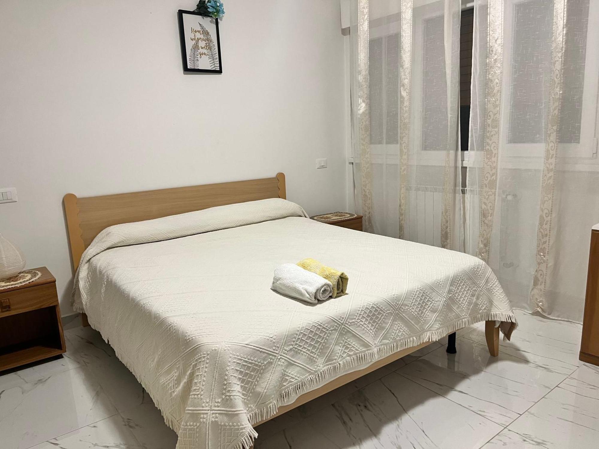 Camere in appartamento condiviso, vista sulla città Udine Exterior foto